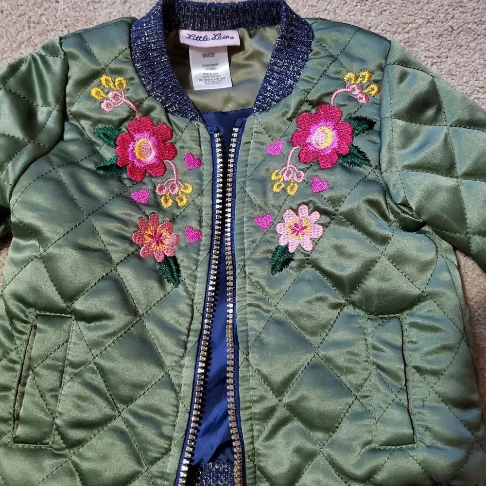 Girls Jacket, 18 months, zippered, quilted satin with embroidered design. - Picture 2 of 6